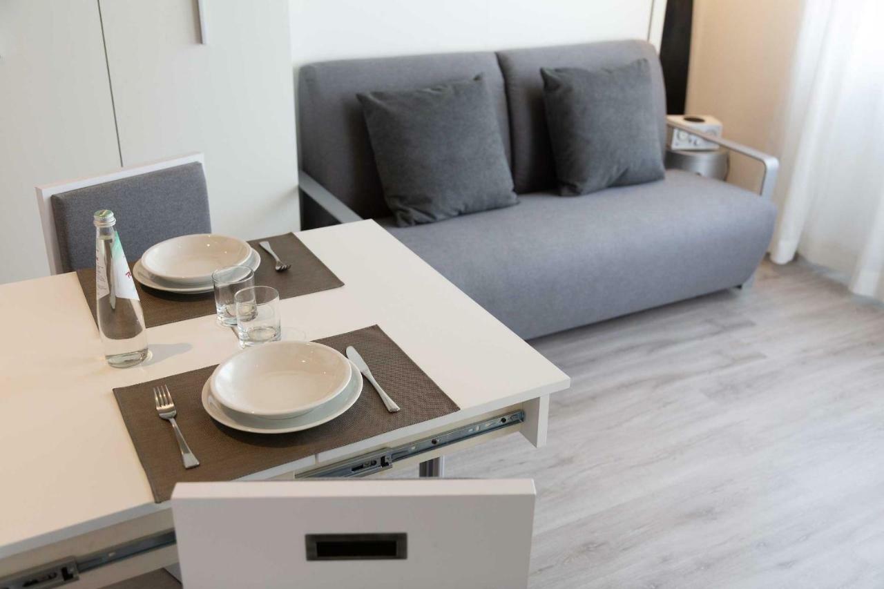 Residence Toblini Torbole Sul Garda Bagian luar foto