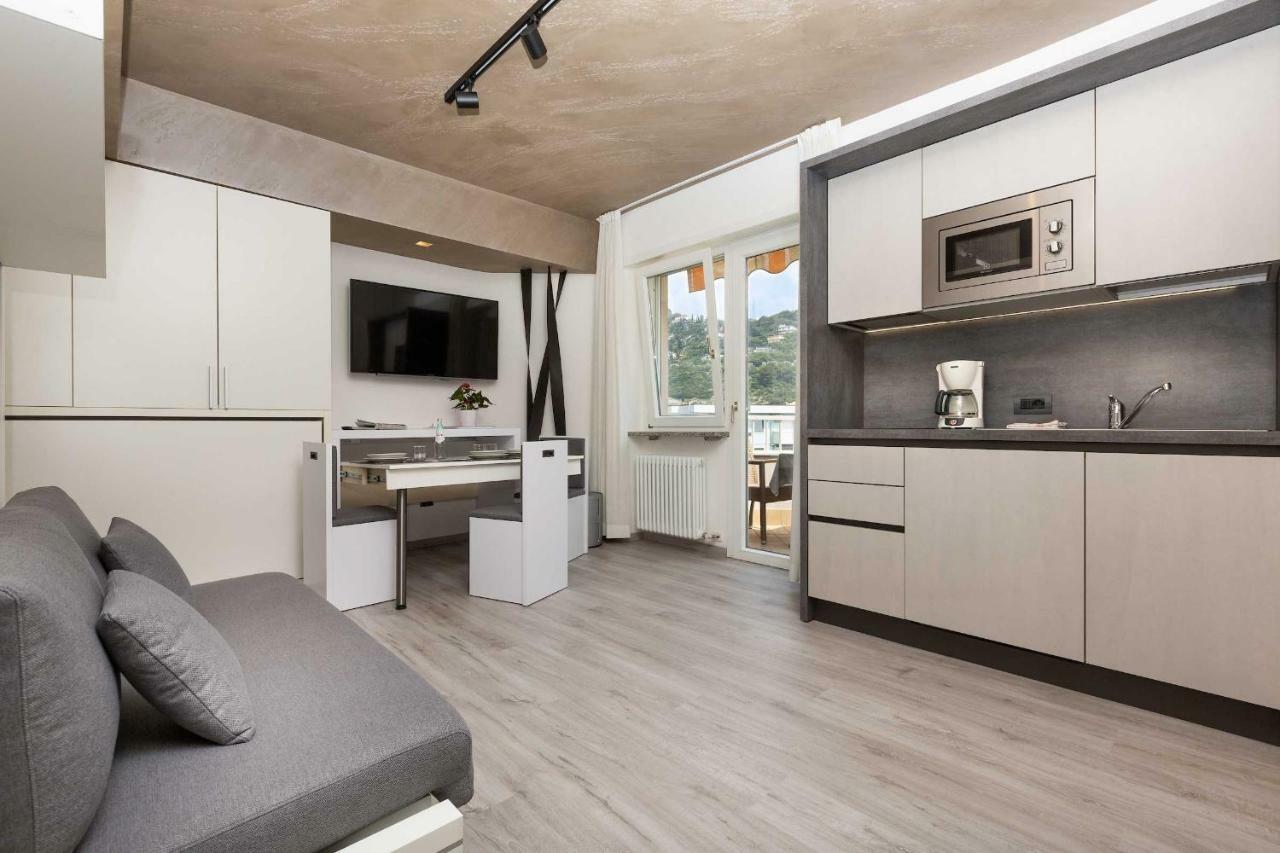Residence Toblini Torbole Sul Garda Bagian luar foto
